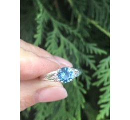 Кольцо серебряное с натуральным кварцем London blue и цирконием Амбрелла (1292/1р QLB)
