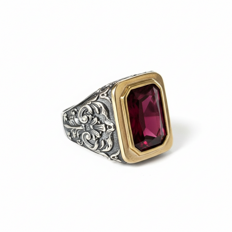 Печатка серебряная с золотом и красным фианитом (557р)