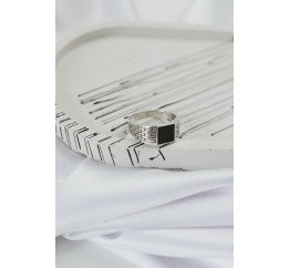 Печатка серебряная с ониксом (177к)