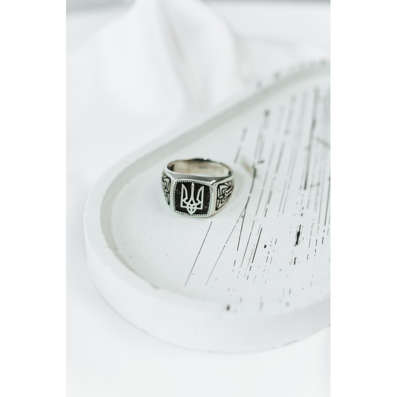 Печатка серебряная Герб Украины Трезубец с черной эмалью (520-3)