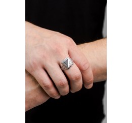 Печатка серебряная с ониксом (453)