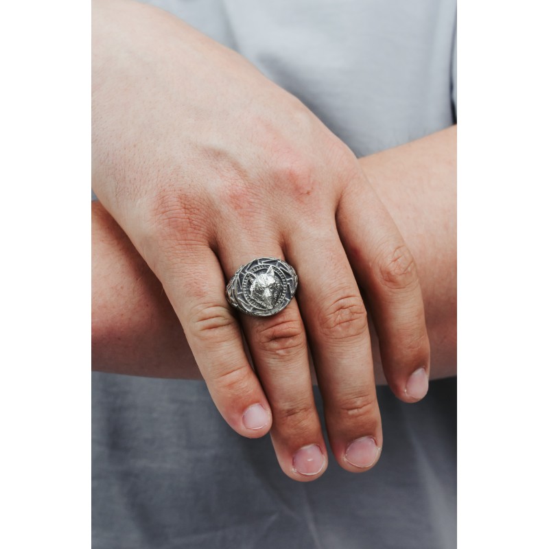 Печатка мужская серебряная Волк (897)