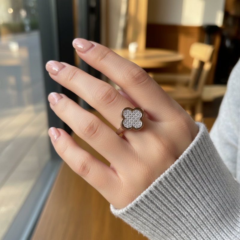 Кольцо серебряное с золотом в стиле Ван Клифф (458к)