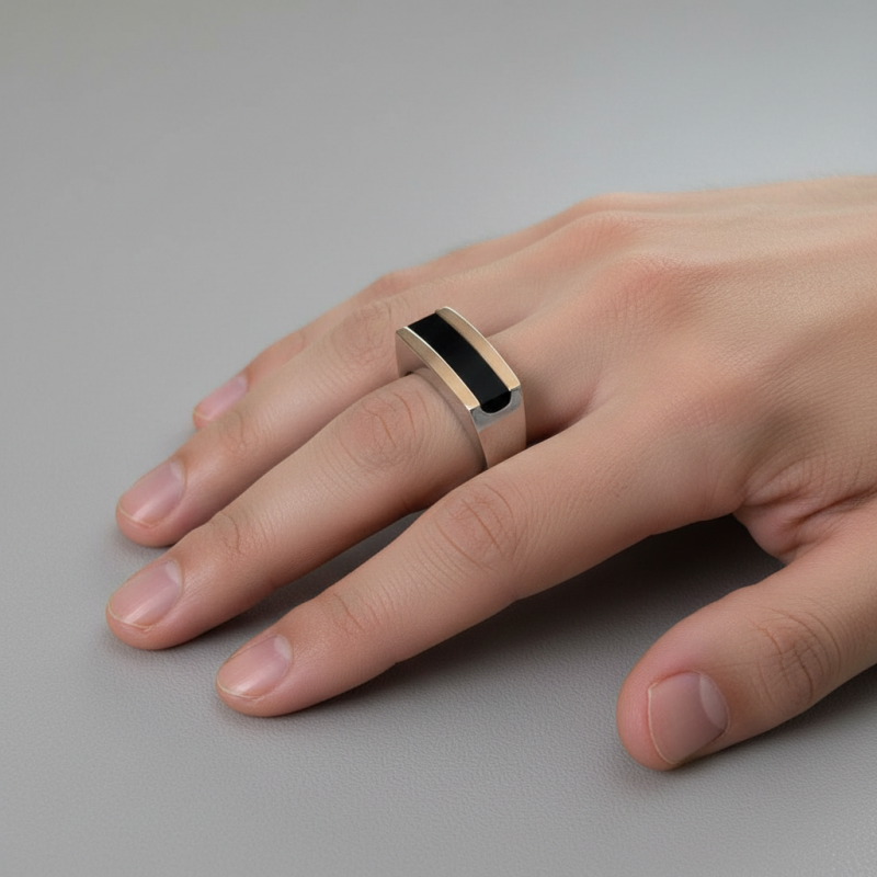 Печатка серебряная с золотом и ониксом (209)