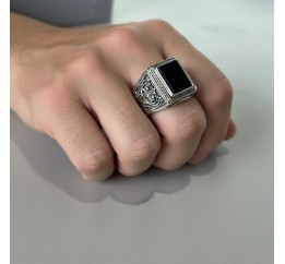Печатка мужская серебряная с ониксом (210)