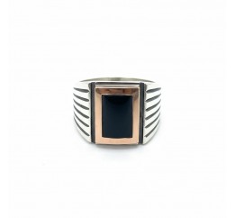 Печатка серебряная с золотом и ониксом (695з)