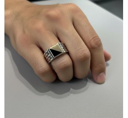 Печатка серебряная с золотом и ониксом (786з)