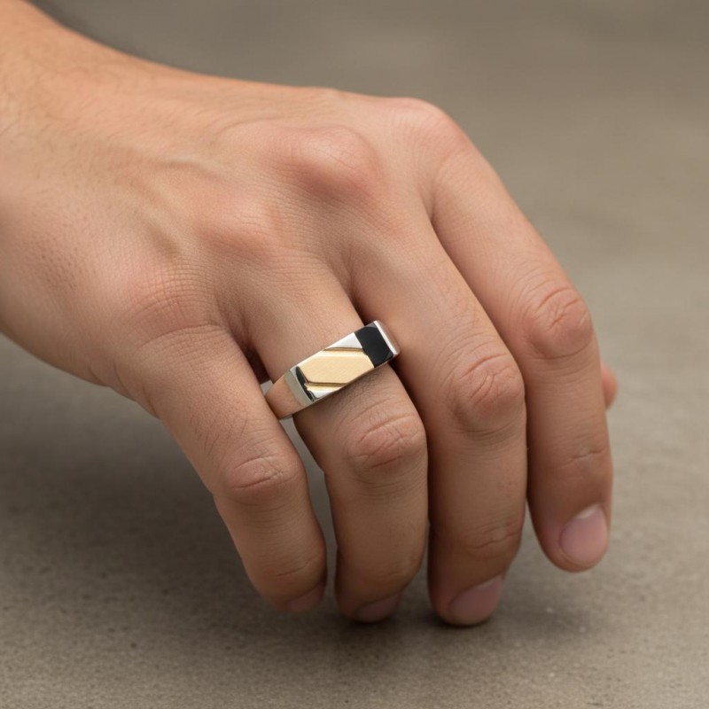 Печатка серебряная с золотом и ониксом (371з)