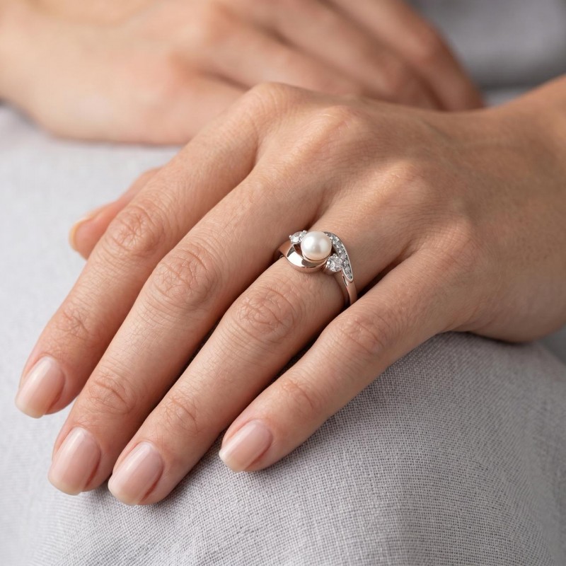 Кольцо серебряное с золотом и жемчугом (712кж)