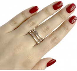 Серебряное кольцо SilverBreeze без камней 1957271 17 размер, 17 размер, 17 размер, 17 размер
