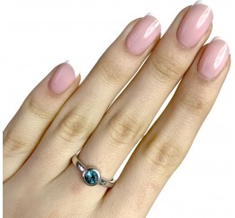 Серебряное кольцо SilverBreeze с натуральным топазом Лондон Блю (1194935) 18 размер