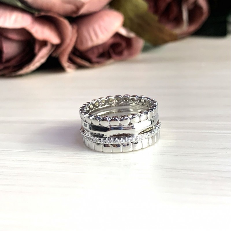 Серебряное кольцо SilverBreeze с фианитами (2031574) 17 размер