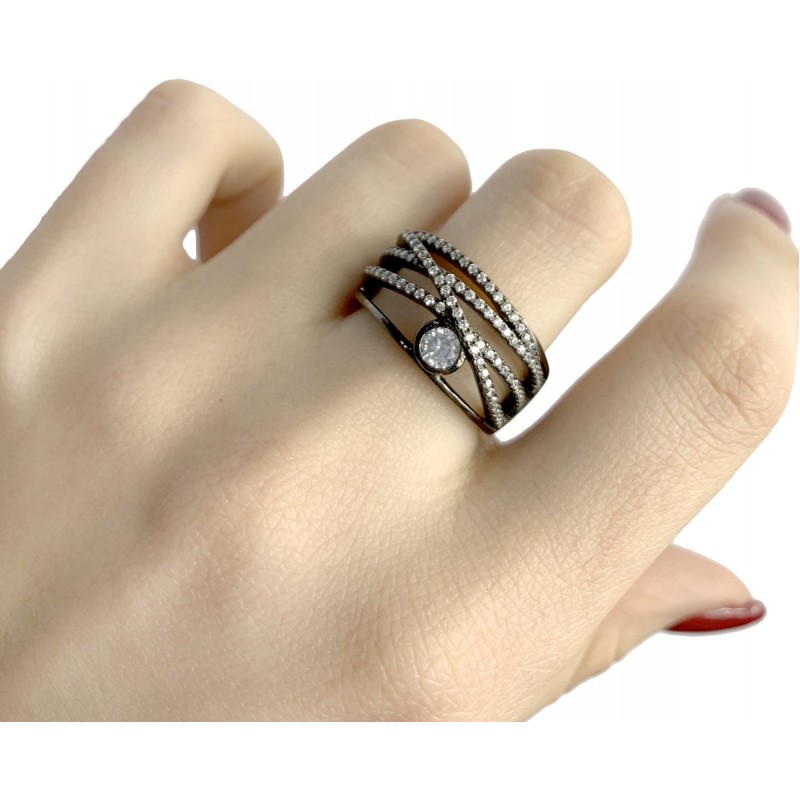 Серебряное кольцо SilverBreeze с фианитами (1906002) 18 размер