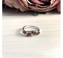 Серебряное кольцо SilverBreeze с натуральным гранатом 2030744 17 размер, 17 размер, 17 размер, 17 размер
