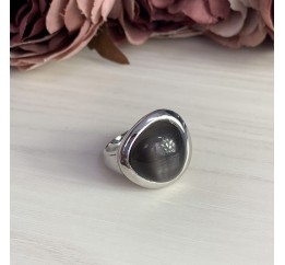Серебряное кольцо SilverBreeze с кошачим глазом (1975015) 17 размер