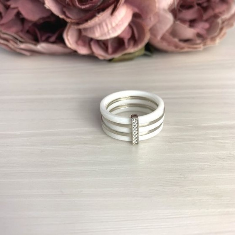 Серебряное кольцо SilverBreeze с керамикой (2070054) 16 размер