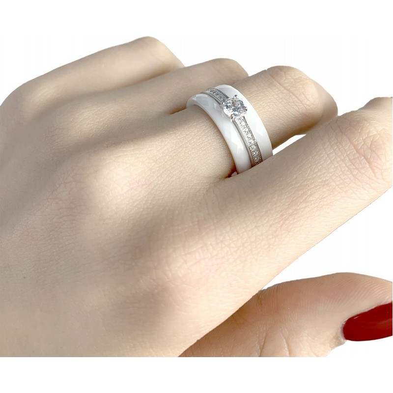 Серебряное кольцо SilverBreeze с керамикой (0481630) 17.5 размер