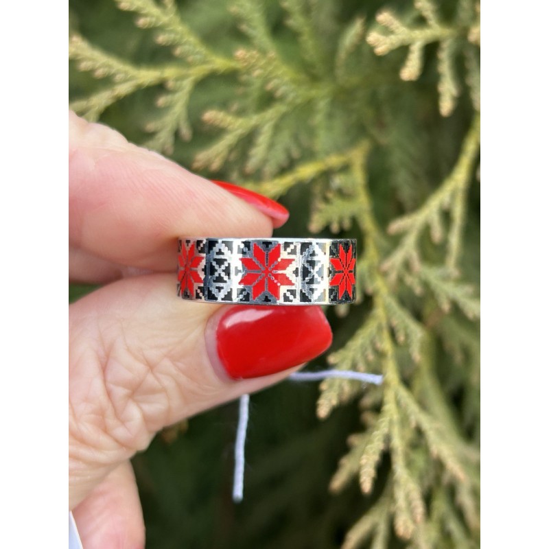 Серебро,Кольцо,серебряное с эмалью Вышиванка красное